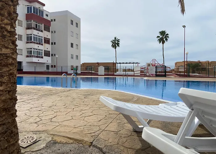 Piso Familiar De 3hab Con Piscina En Lägenhet