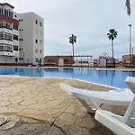 Piso Familiar De 3hab Con Piscina En Apartamento