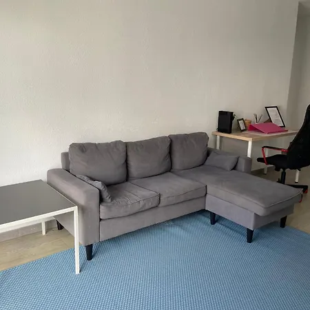 Apartamento Piso Familiar De 3hab Con Piscina En *