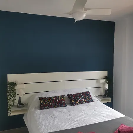 Piso Familiar De 3hab Con Piscina En Apartment *