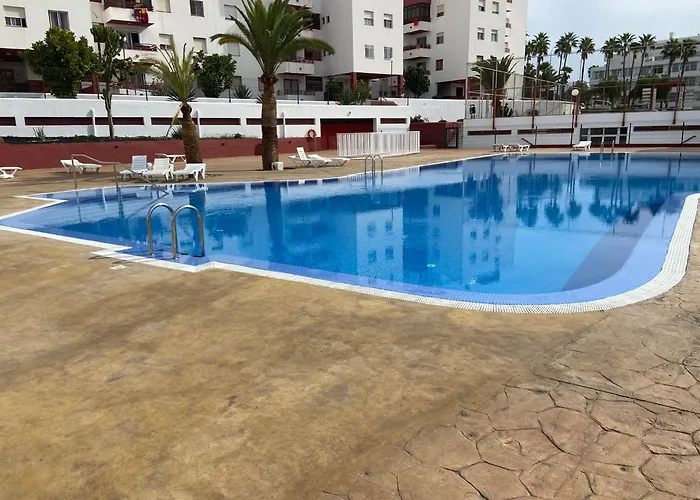 Apartamento Piso Familiar De 3hab Con Piscina En *