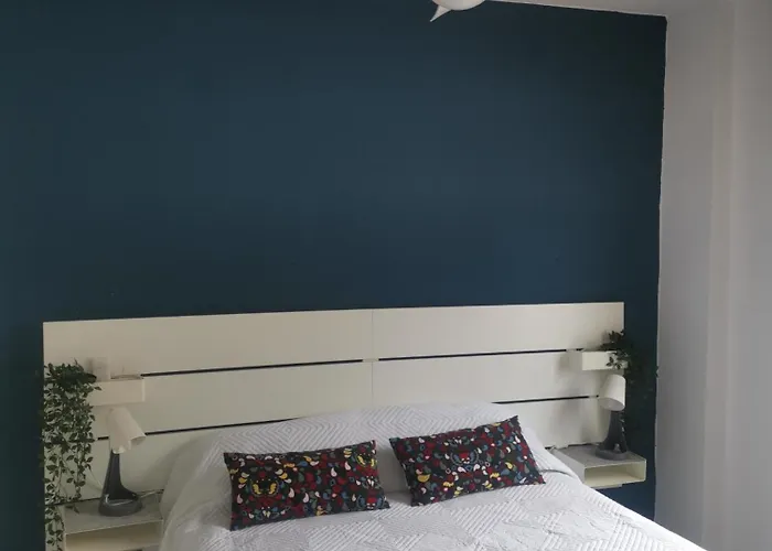 Piso Familiar De 3hab Con Piscina En Apartman *