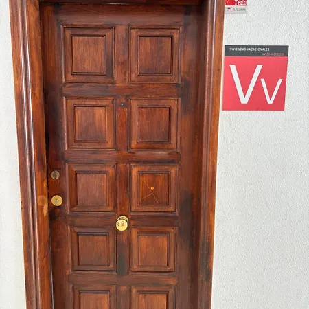 Piso Familiar De 3hab Con Piscina En Apartman *
