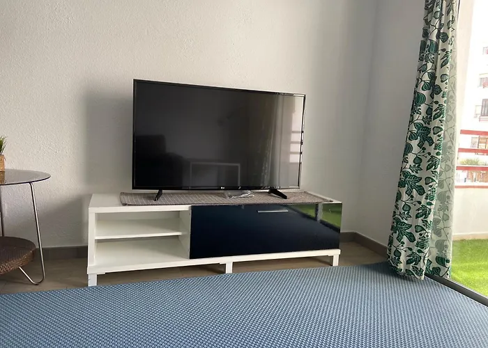 Piso Familiar De 3hab Con Piscina En דירה *