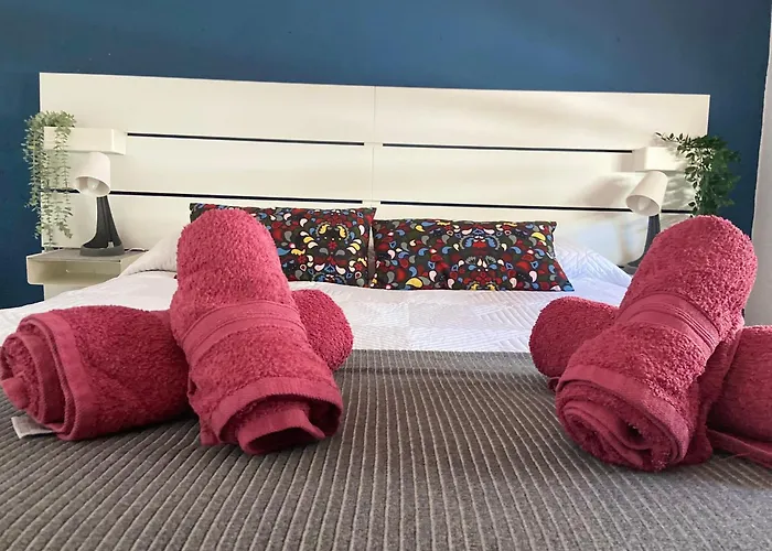 Piso Familiar De 3hab Con Piscina En דירה אדחה